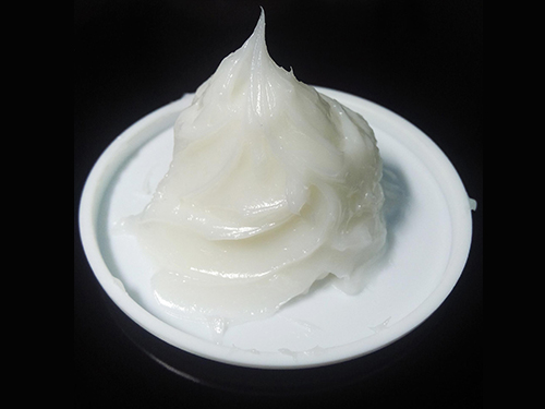 選擇塑膠零件潤(rùn)滑脂要考慮哪些因素呢？