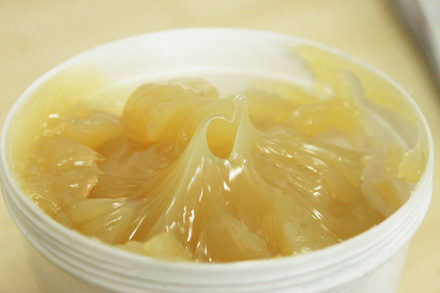 潤(rùn)滑脂廠家告訴你潤(rùn)滑脂開(kāi)封后該如何存放！